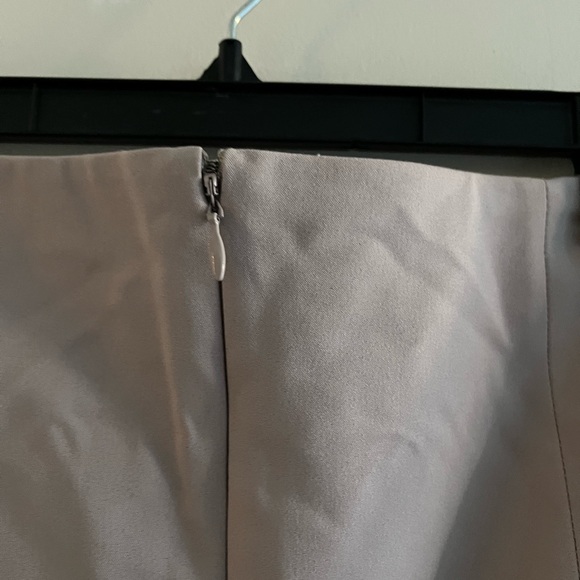 Beige RW&co skirt professional perfect for work and back to office - Picture 5 of 6